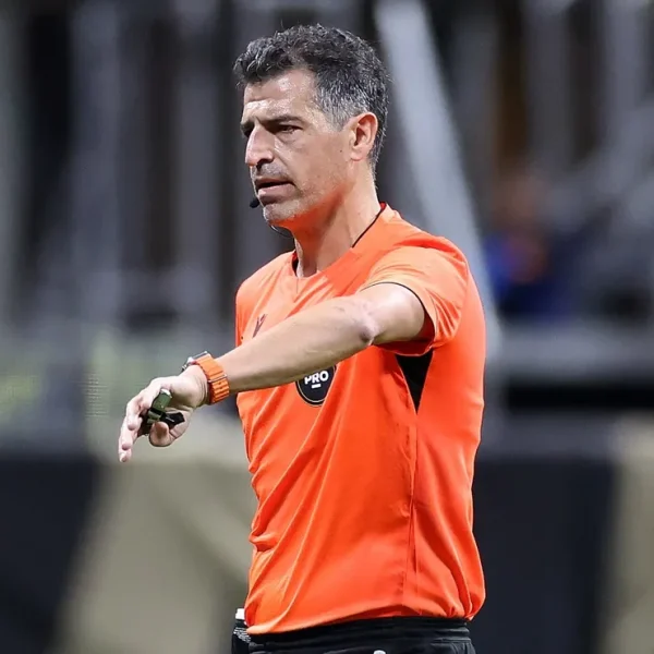 MLS considerando grande mudança nas regras do relógio parado: o futebol já viu isso antes?