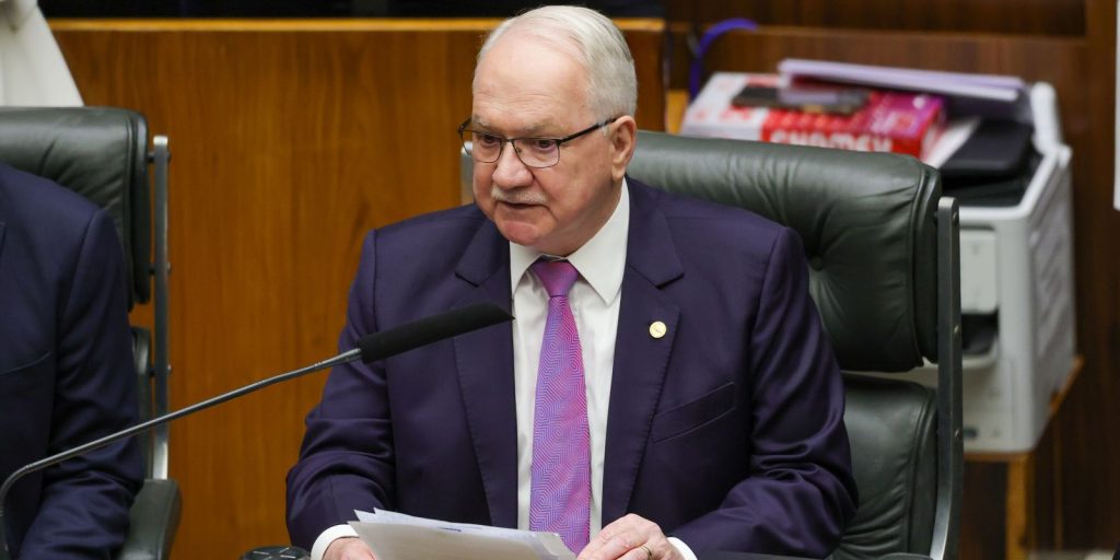 Fachin cancela sessões do STF e adia confronto entre ministros em meio a crise
