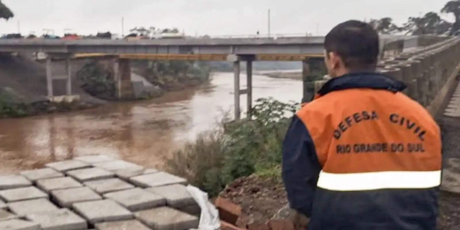 Defesa Civil emite alertas para temporais no Rio Grande do Sul