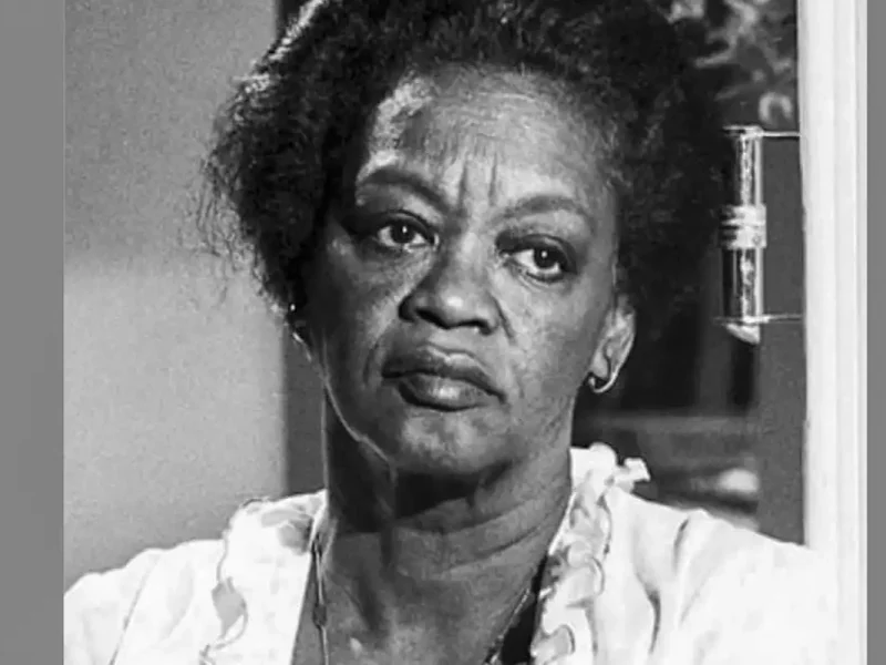 Dama do teatro, Ruth de Souza completaria 105 anos nesta terça-feira