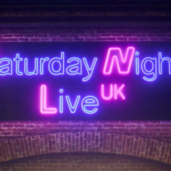 ‘Saturday Night Live UK’ renovado para a 2ª temporada na Sky