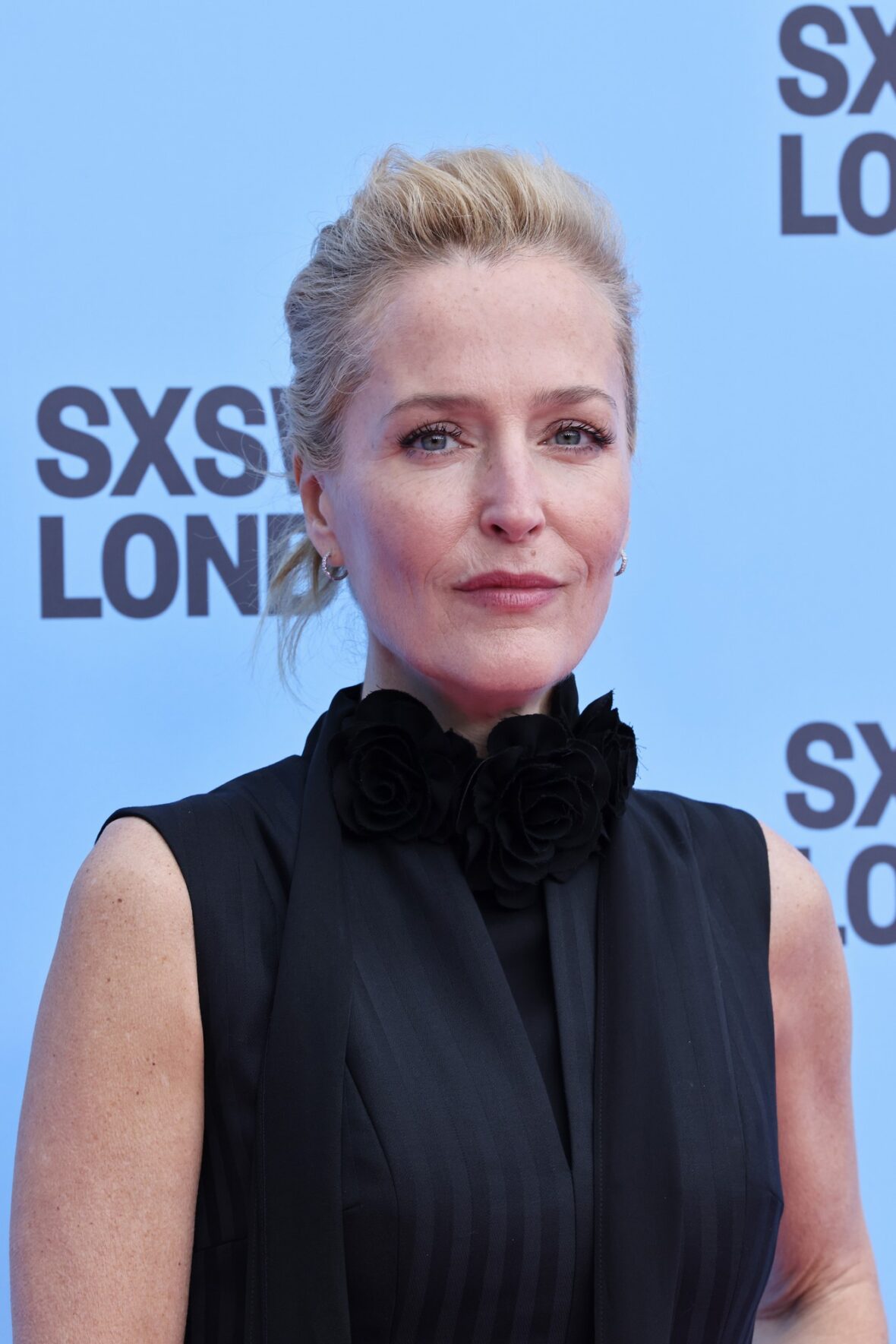 Gillian Anderson participa do