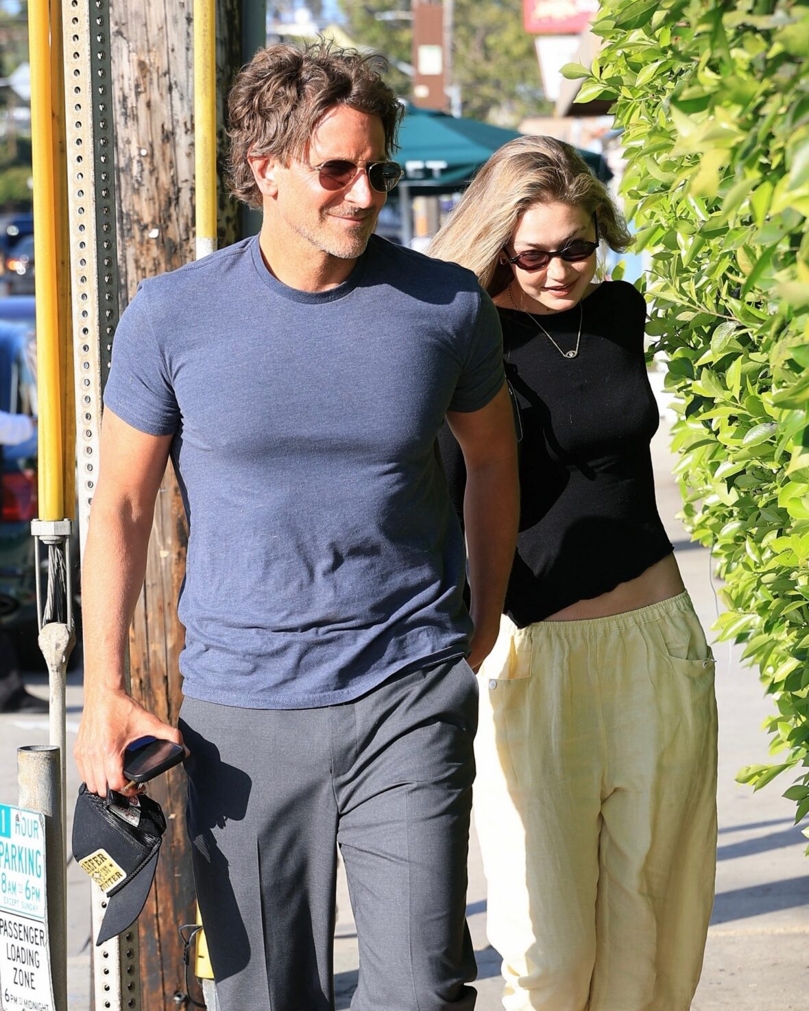 Bradley Cooper e Gigi Hadid namoram fotos noturnas