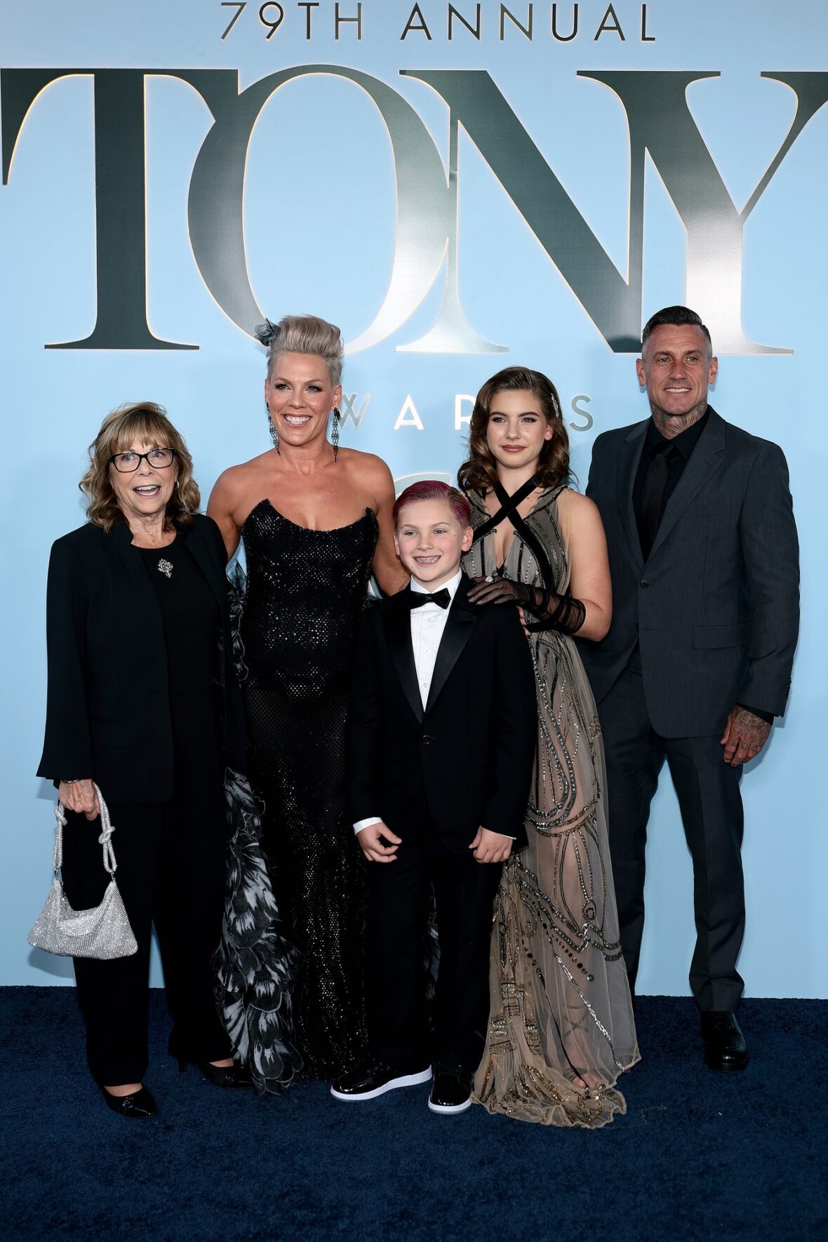 Pink e sua família no Tonys