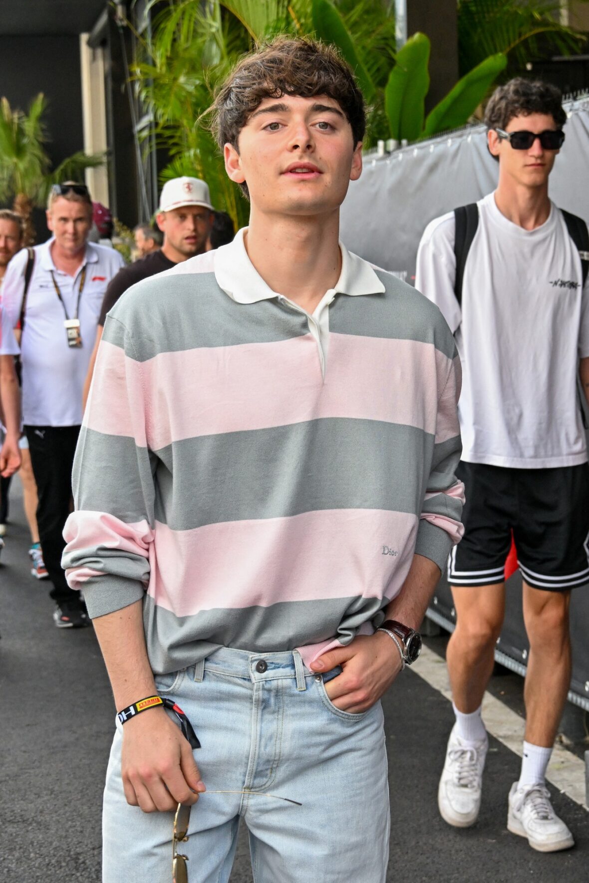 Noah Schnapp participa do Grande Prêmio de Mônaco de F1 2026