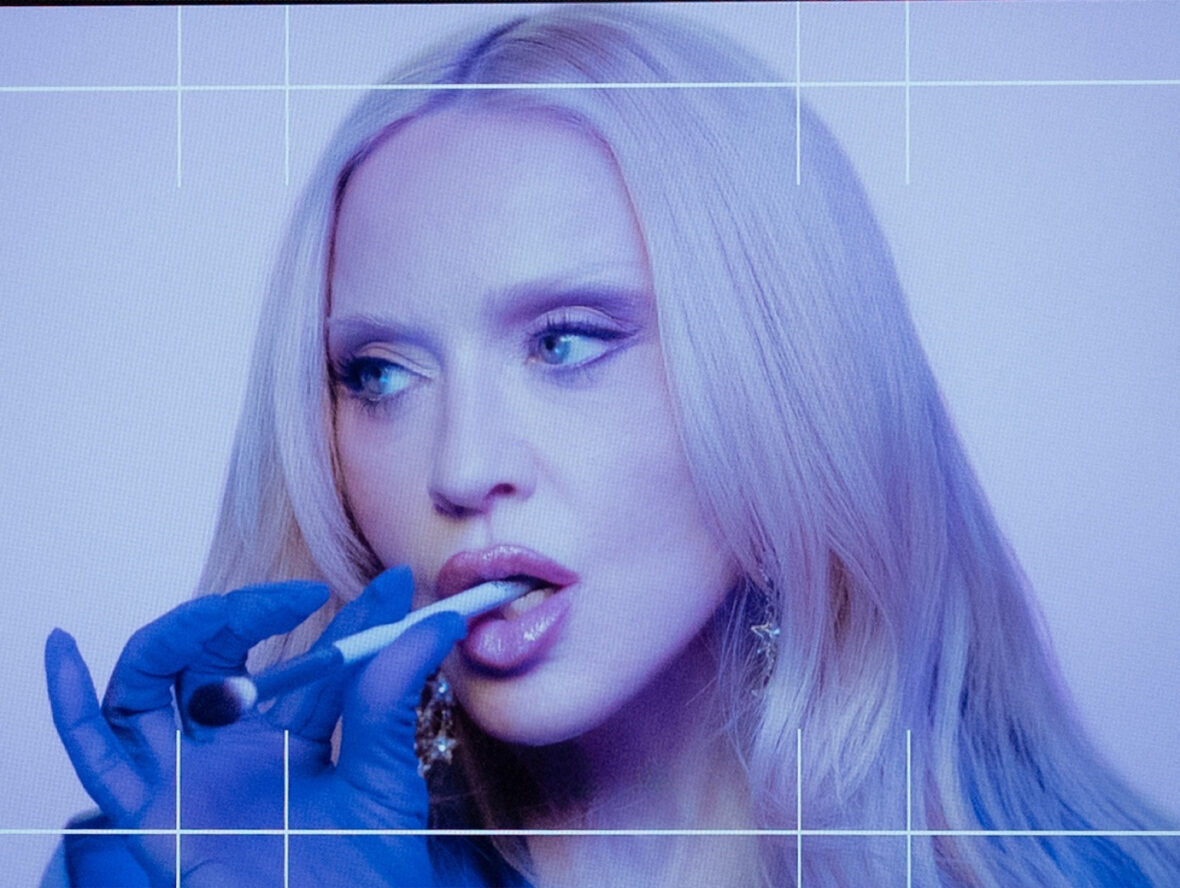 Madonna Kiko Milano nos bastidores da campanha Kiko Show