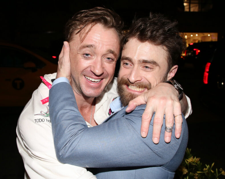 Tom Felton e Daniel Radcliffe posam na 14ª edição anual do Tony Awards After Party