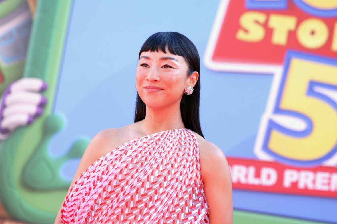 Greta Lee na estreia de Toy Story 5 em Los Angeles