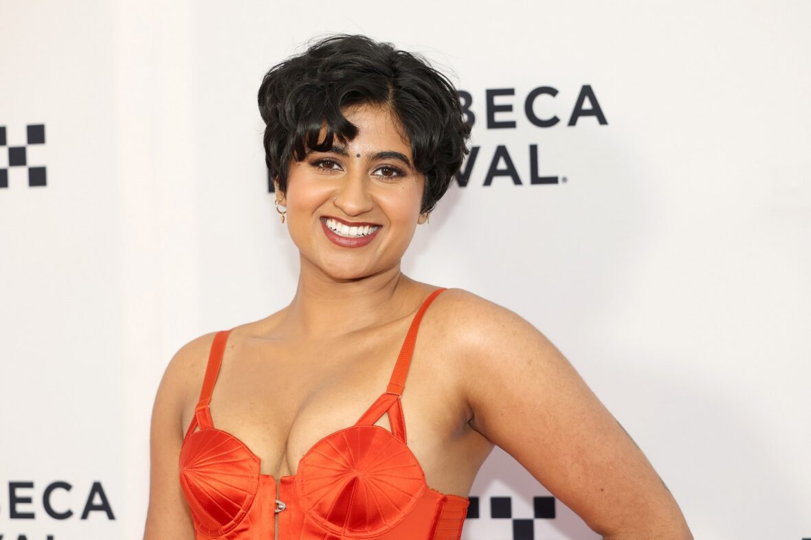 Amita Rao na estreia de Adultos durante o Tribeca Film Festival
