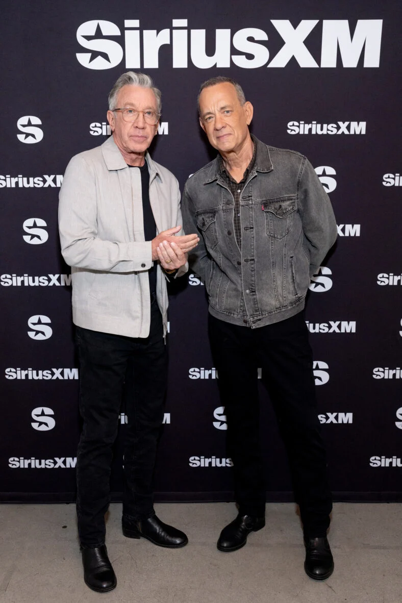 Tim Allen e Tom Hanks participam da primeira fila do SiriusXM