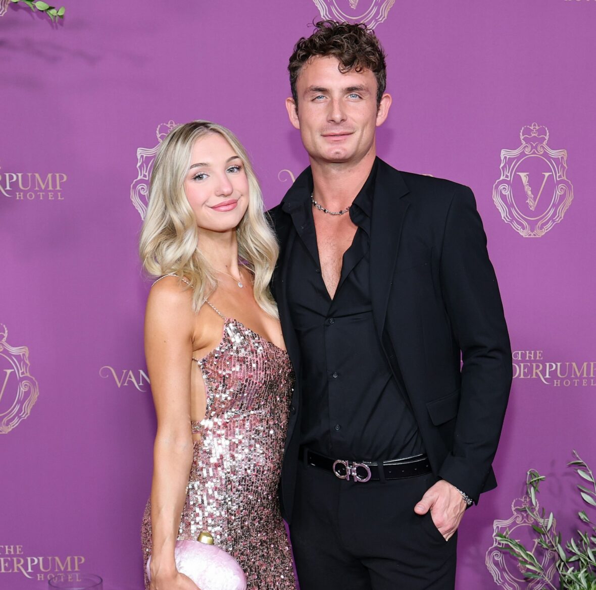 James Kennedy e Jordan Meyers na inauguração do Vanderpump Hotel