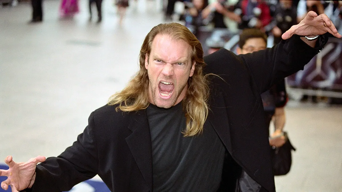 Tyler Mane standing at the X-Men film premiere in London's Leicester Square