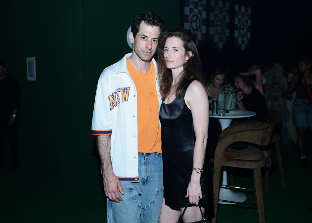 Mark Ronson e Grace Gummer participam da The One Party by Uber
