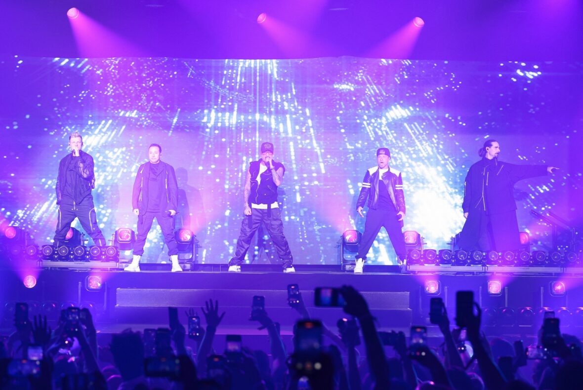 Nick Carter, Howie Dorough, AJ McLean, Brian Littrell e Kevin Richardson dos Backstreet Boys se apresentam durante The One Party by Uber