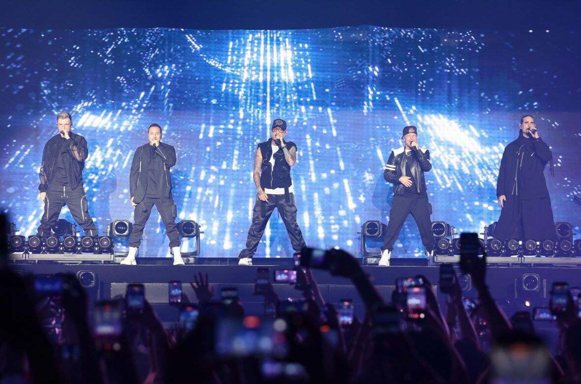 Nick Carter, Howie Dorough, AJ McLean, Brian Littrell e Kevin Richardson dos Backstreet Boys se apresentam durante The One Party by Uber