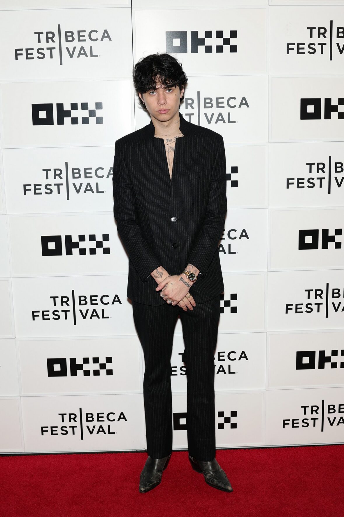 Landon Barker na estreia do documentário de seu pai no Tribeca Film Festival