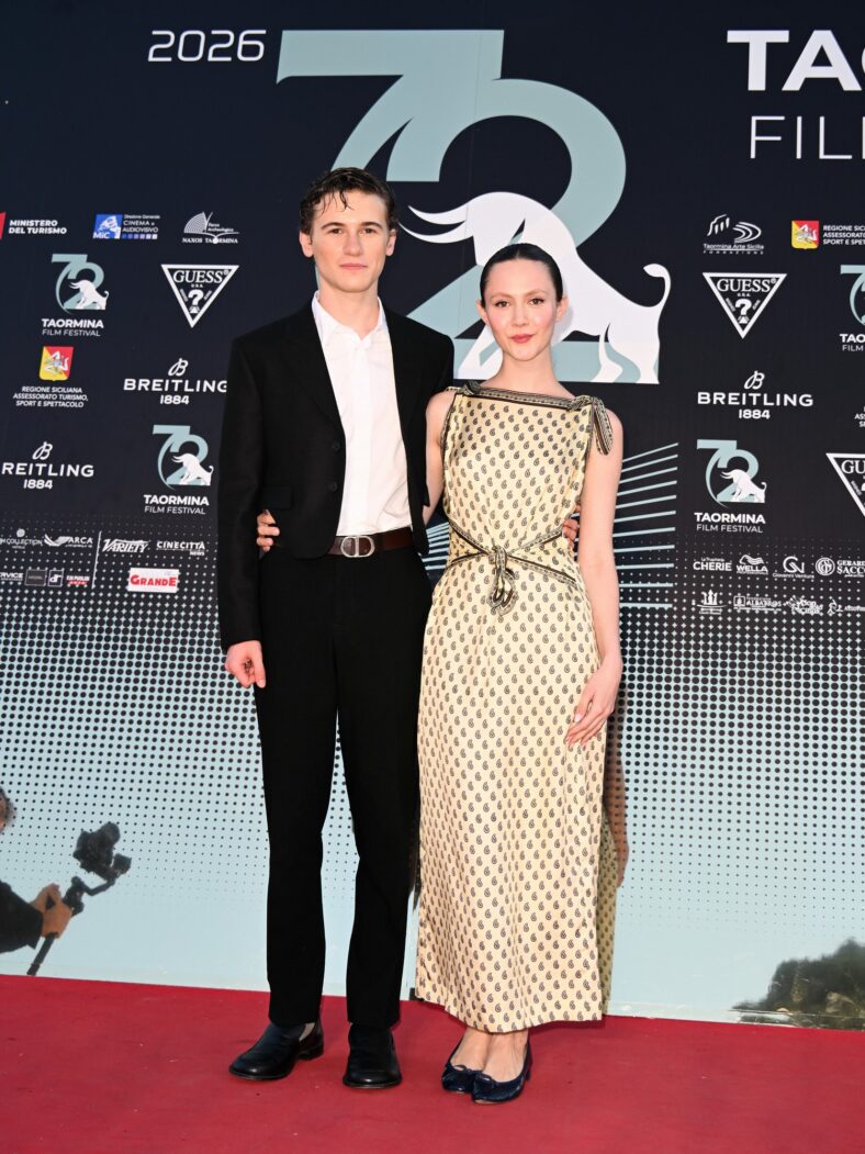 Sam Nivola e Iris Apatow no Festival de Cinema de Toarmina