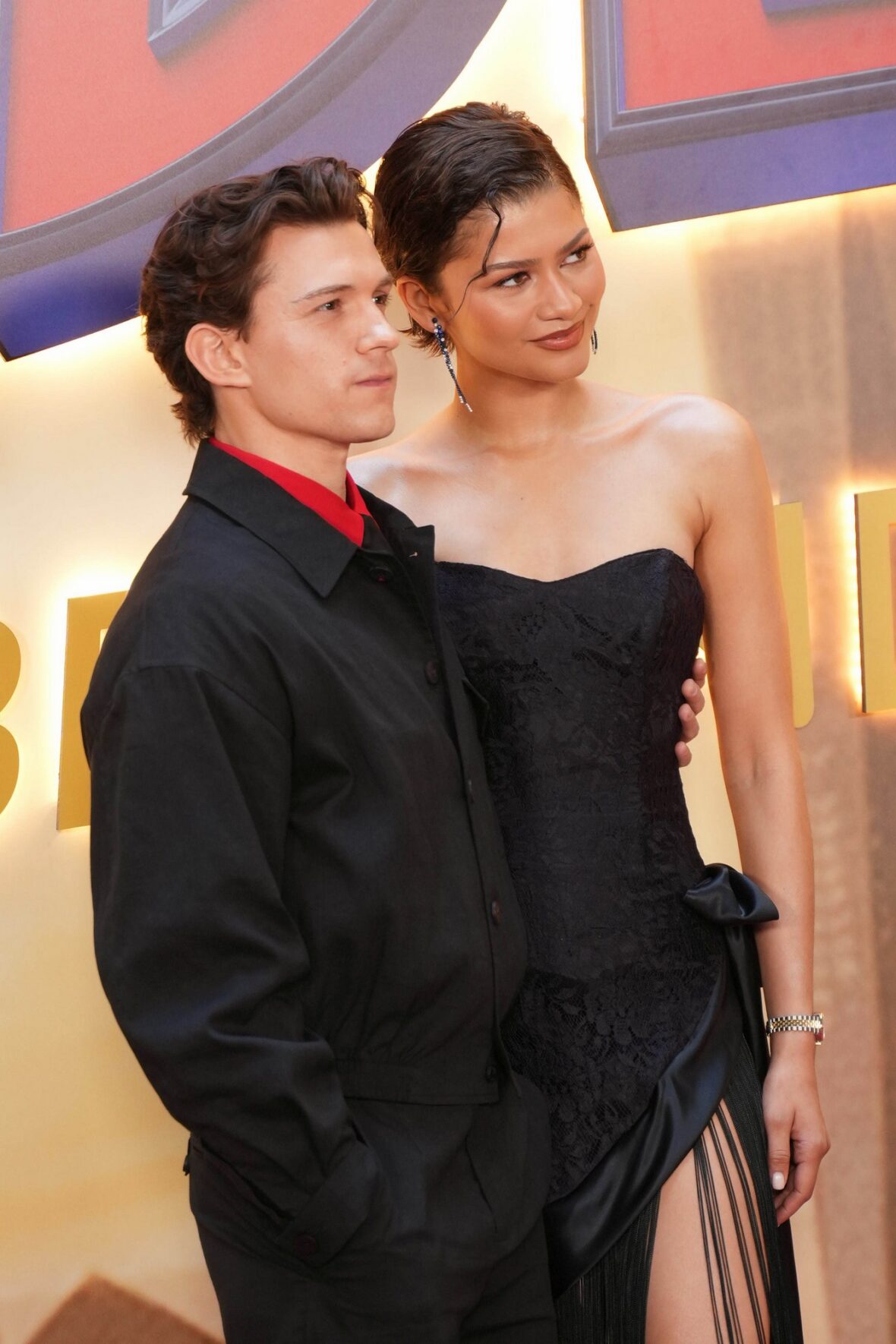 Tom Holland e Zendaya na sessão fotográfica do Novo Dia do Homem-Aranha em Madrid