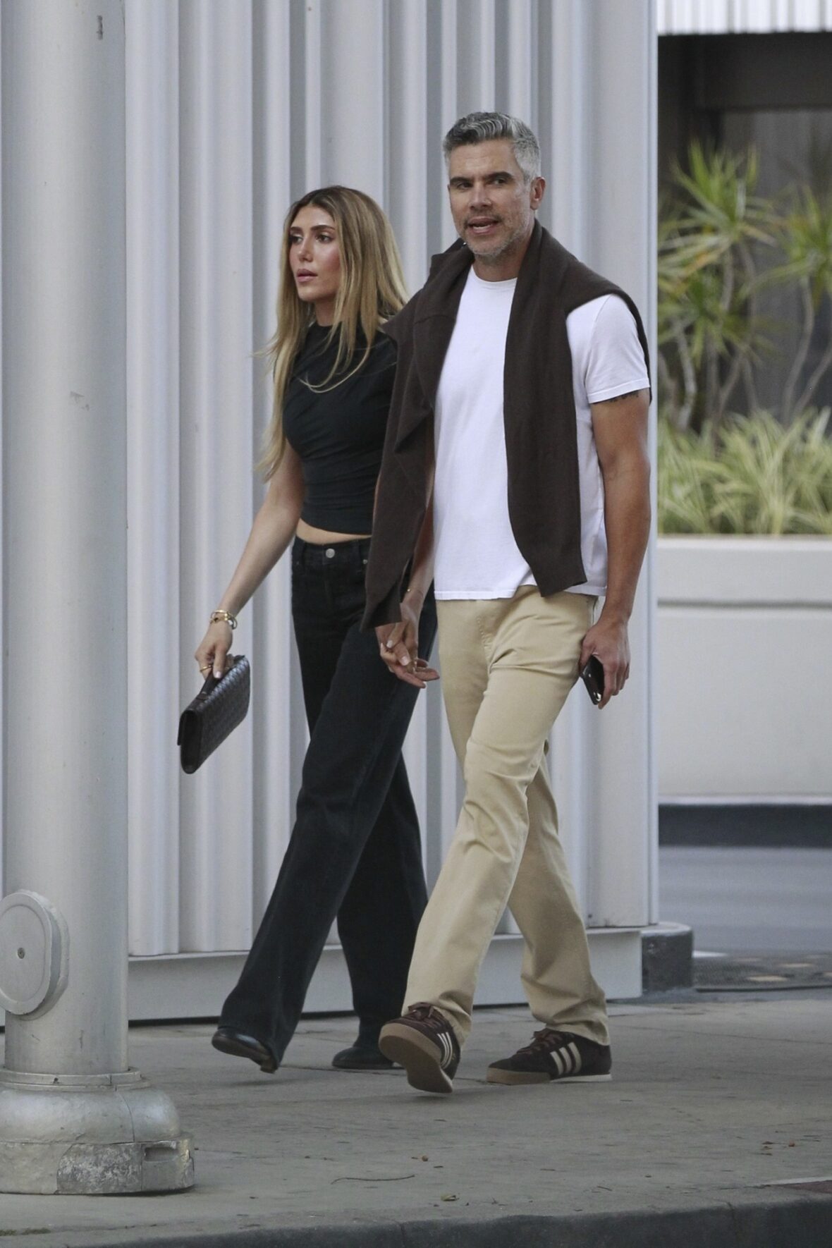 Cash Warren Seanna Pereira faz compras em Beverly Hills