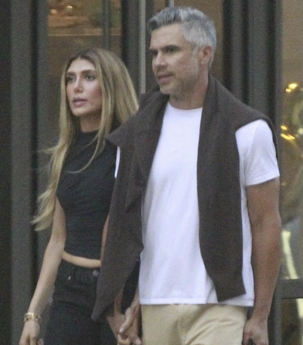 Cash Warren Seanna Pereira faz compras em Beverly Hills