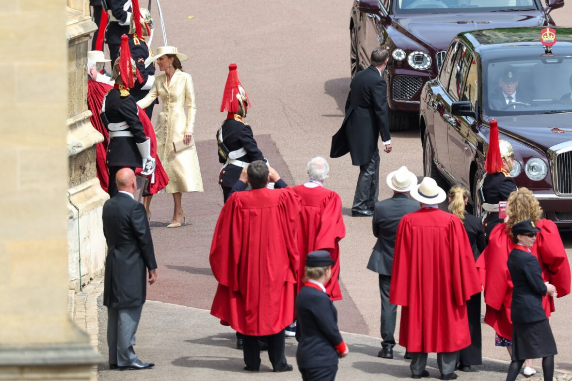A realeza britânica participa do serviço da Ordem da Jarreteira de 2026 no Castelo de Windsor