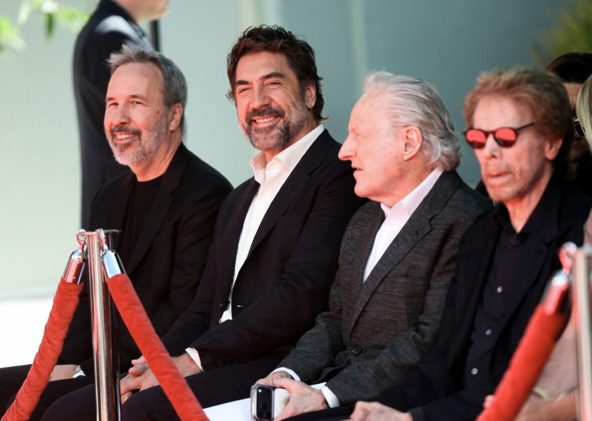 Javier Bardem em sua cerimônia de impressão de mão e pegada no TCL Chinese Theatre