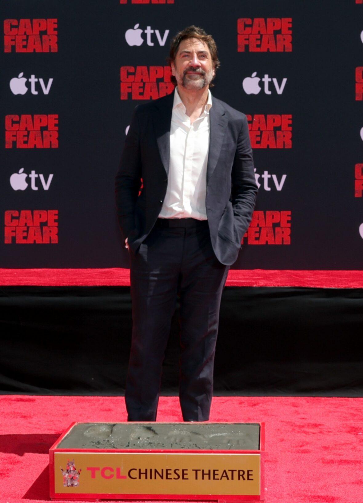 Javier Bardem em sua cerimônia de impressão de mão e pegada no TCL Chinese Theatre