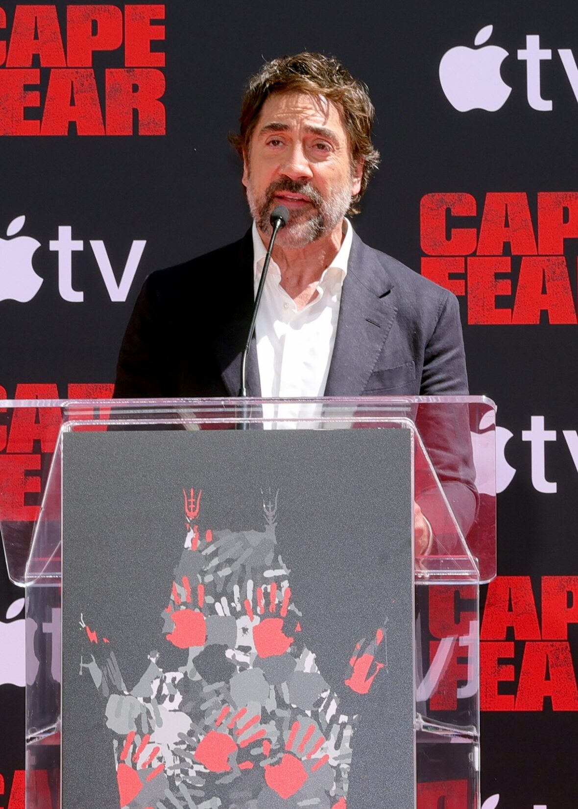 Javier Bardem em sua cerimônia de impressão de mão e pegada no TCL Chinese Theatre