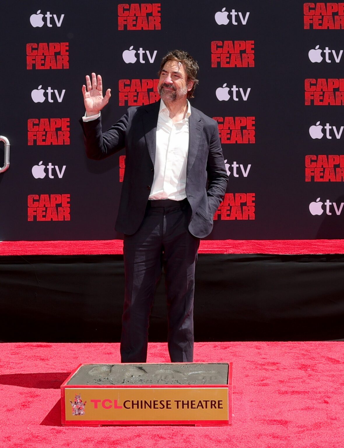 Javier Bardem em sua cerimônia de impressão de mão e pegada no TCL Chinese Theatre