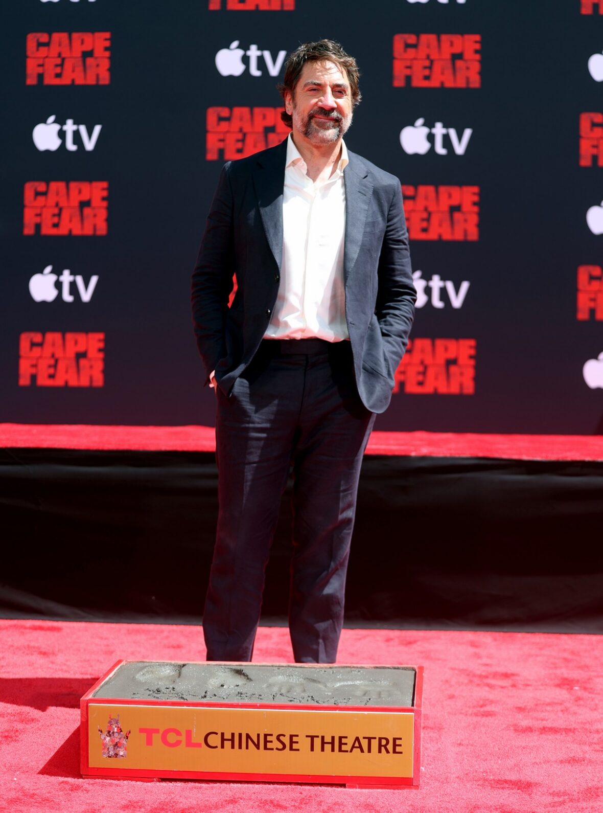 Javier Bardem em sua cerimônia de impressão de mão e pegada no TCL Chinese Theatre