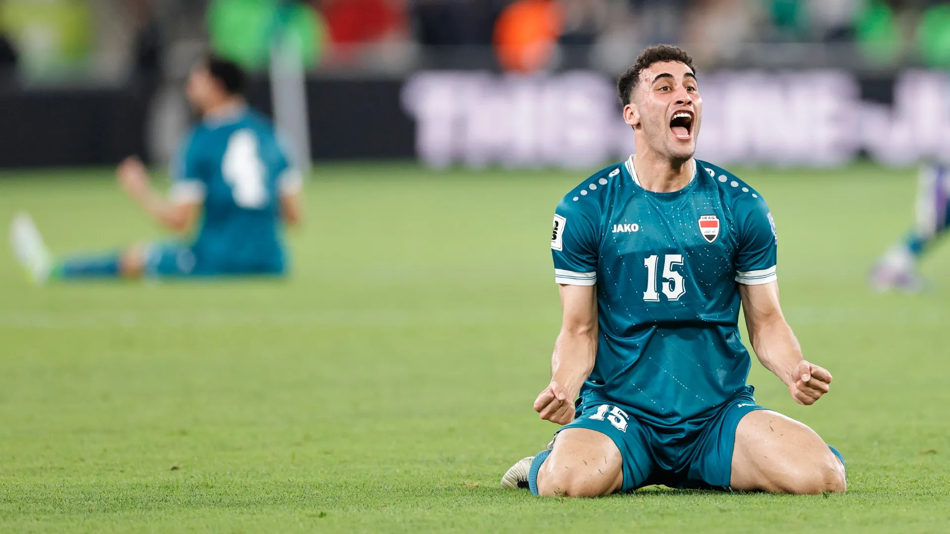 Zaid Ismael, do Iraque, comemora após se classificar para a Copa do Mundo de 2026.
