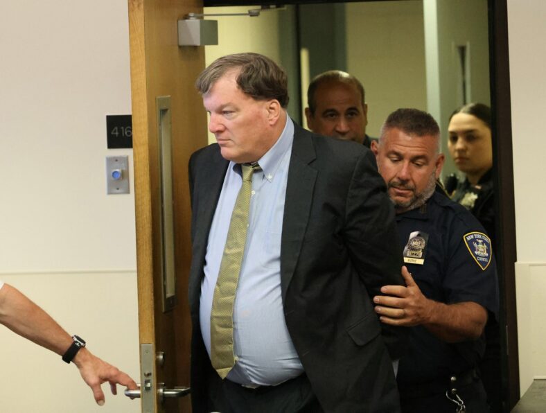 Rex Heuermann no tribunal em 17 de junho