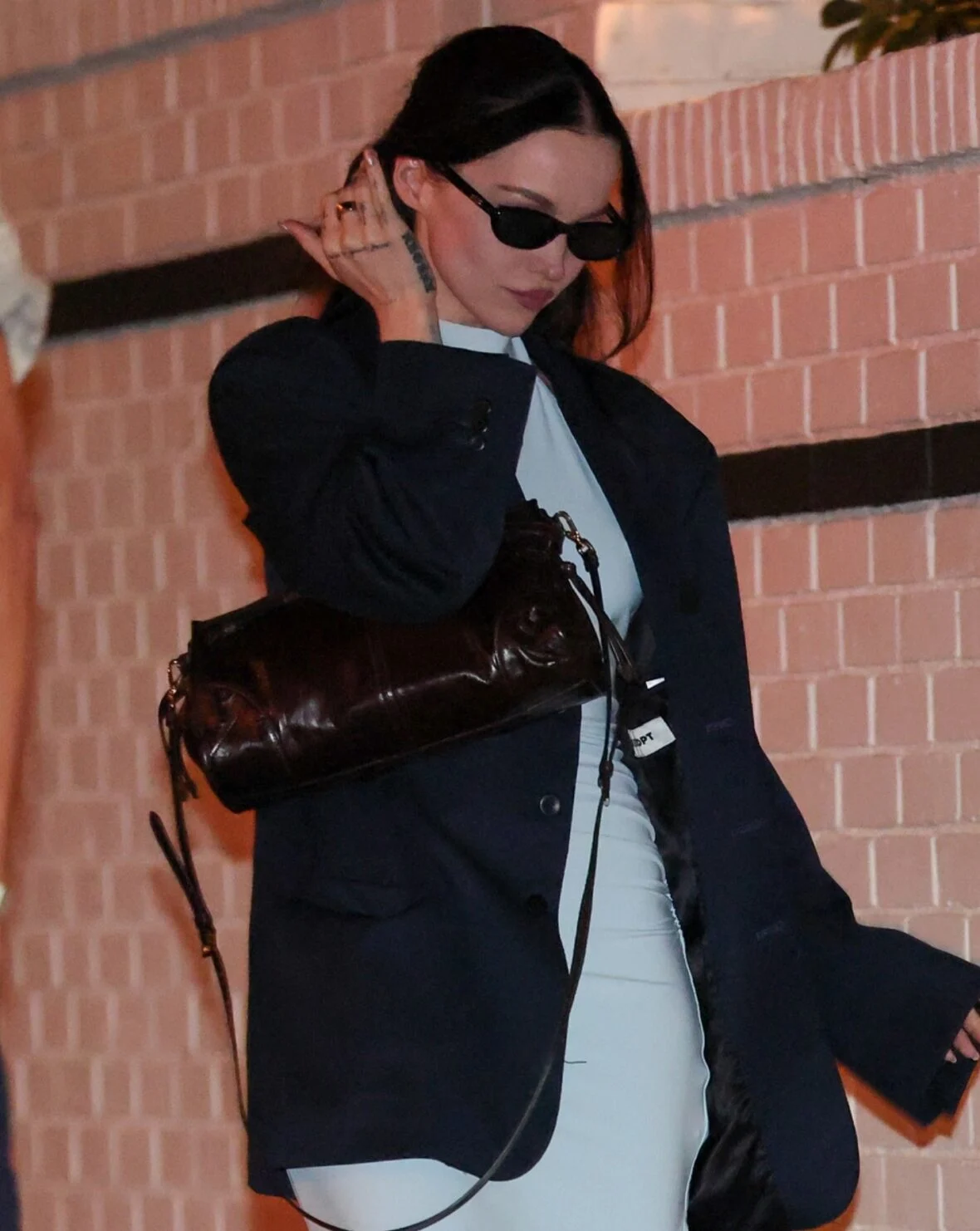 Dove Cameron e Damiano David namoram à noite em Los Angeles
