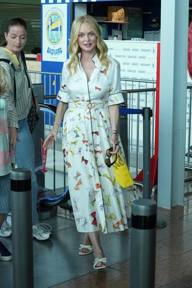 O elenco da White Lotus filma no aeroporto de Nice