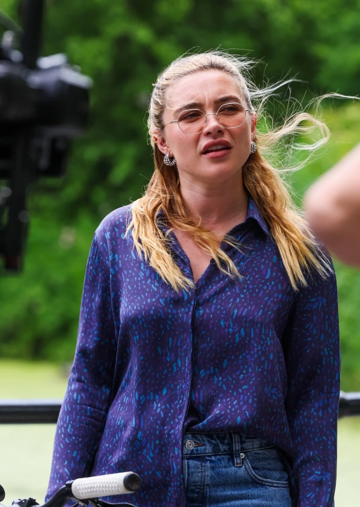 Florence Pugh e Andy Samberg filmando um novo filme 42,6 anos no Central Park
