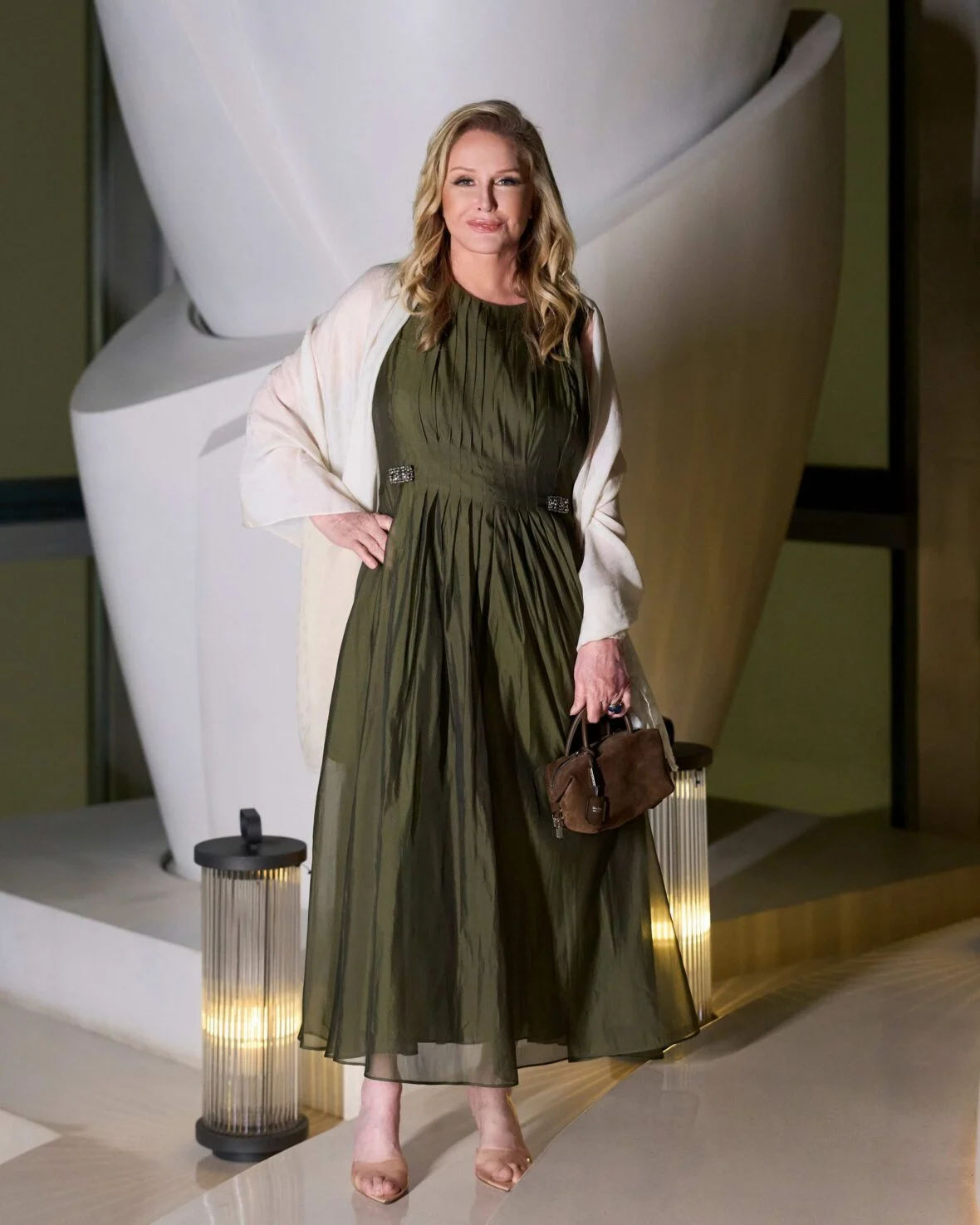 Kathy Hilton posa no jantar de boas-vindas do Max Mara em Xangai