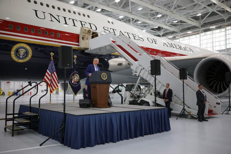 Donald Trump apresenta o novo Air Force One