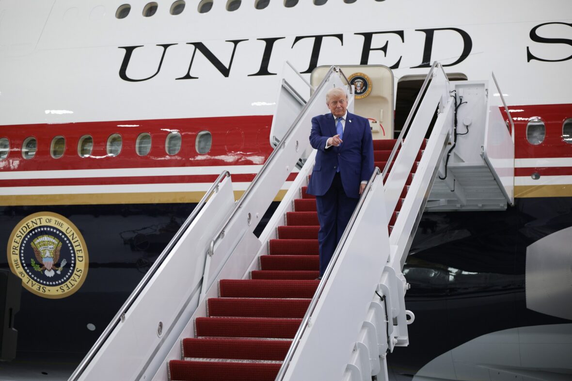 Donald Trump apresenta o novo Air Force One