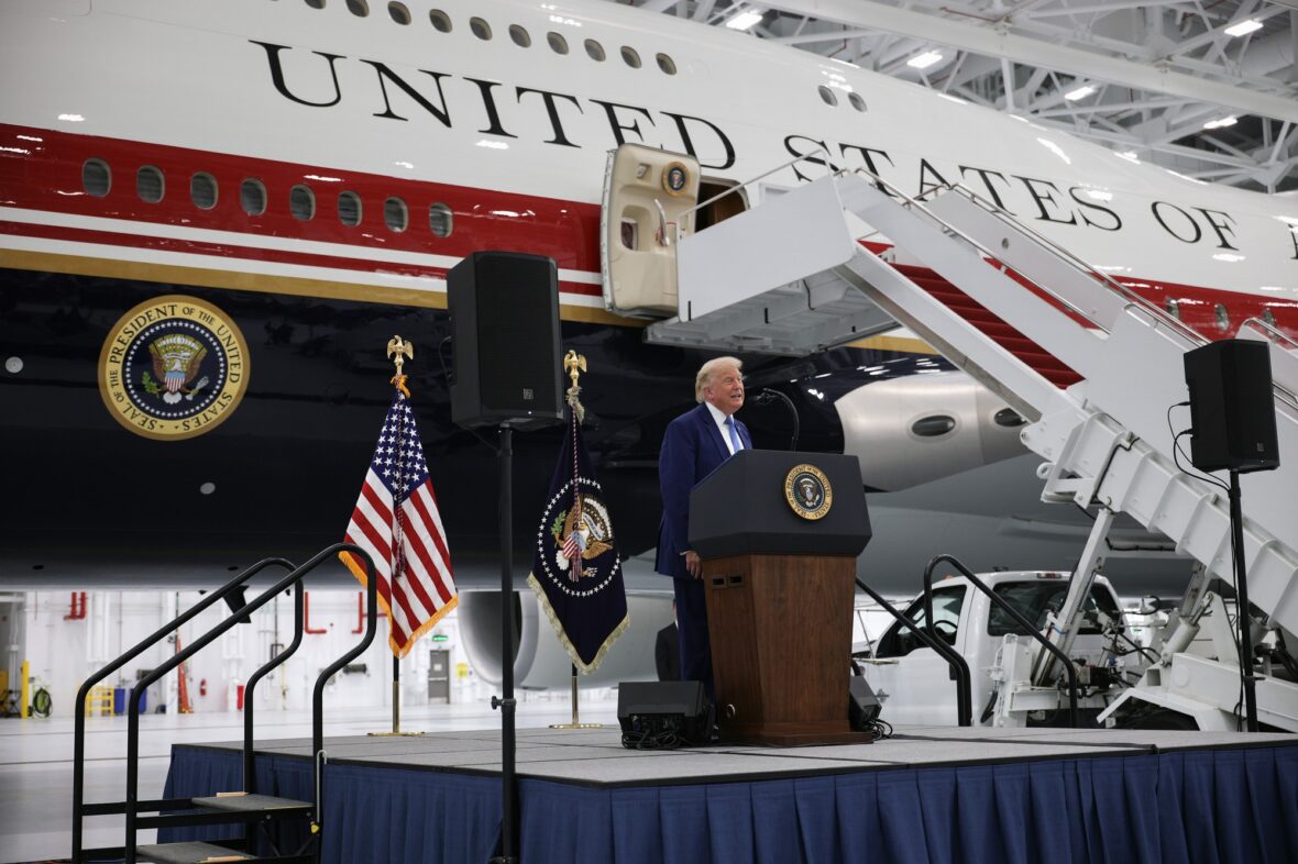 Donald Trump apresenta o novo Air Force One