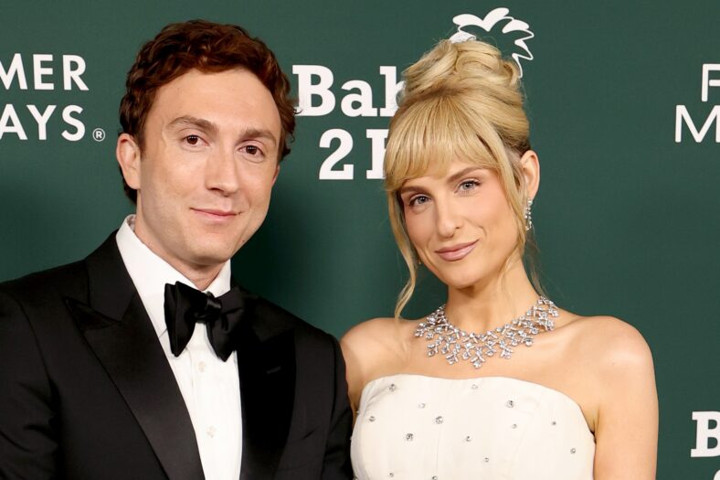 Daryl Sabara lamenta a morte do pai afastado