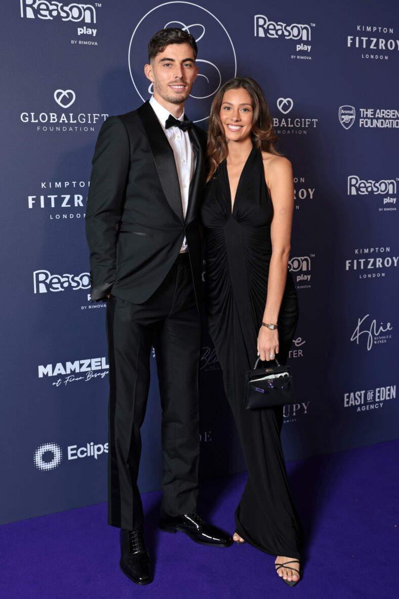 Kai Havertz e Sophia Havertz participam do 2024 Global Gift Gala em Londres
