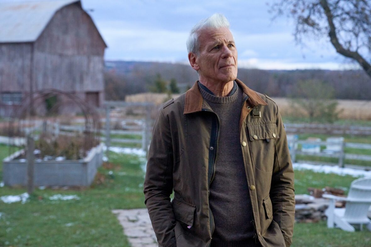 Imagem do final da série The Way Home no Hallmark Channel