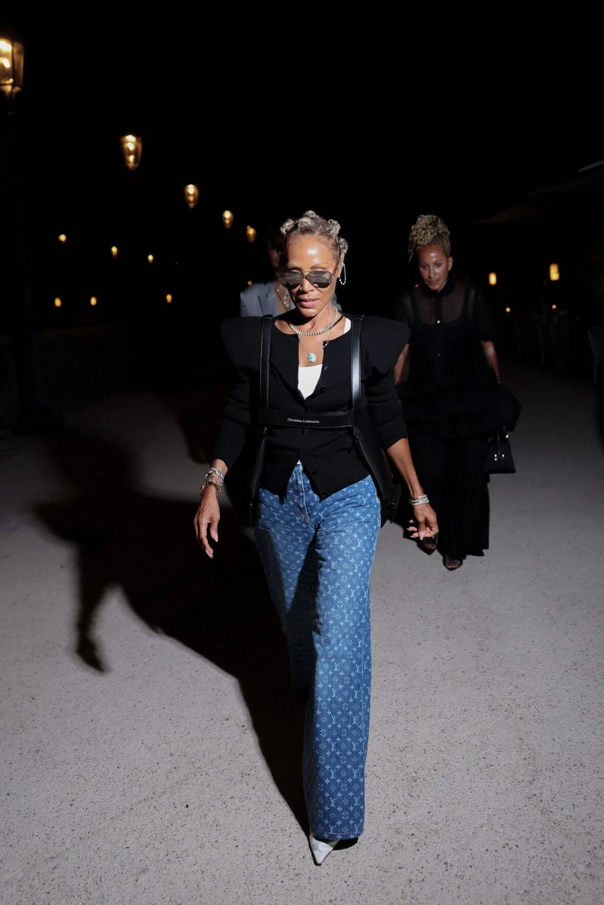 Will Smith em Paris com a esposa Jada Pinkett Smith e o filho Jaden Smith durante a semana de moda