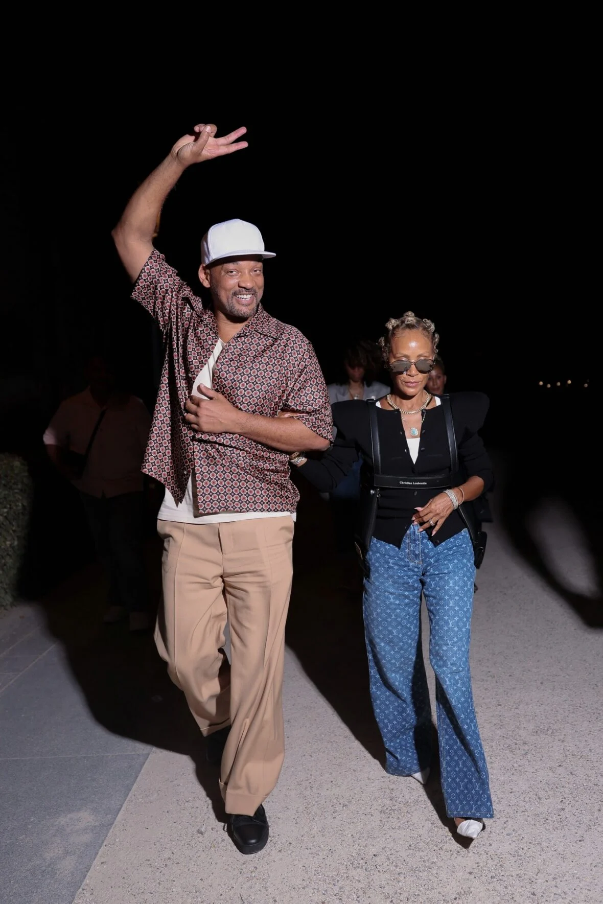 Will Smith em Paris com a esposa Jada Pinkett Smith e o filho Jaden Smith durante a semana de moda