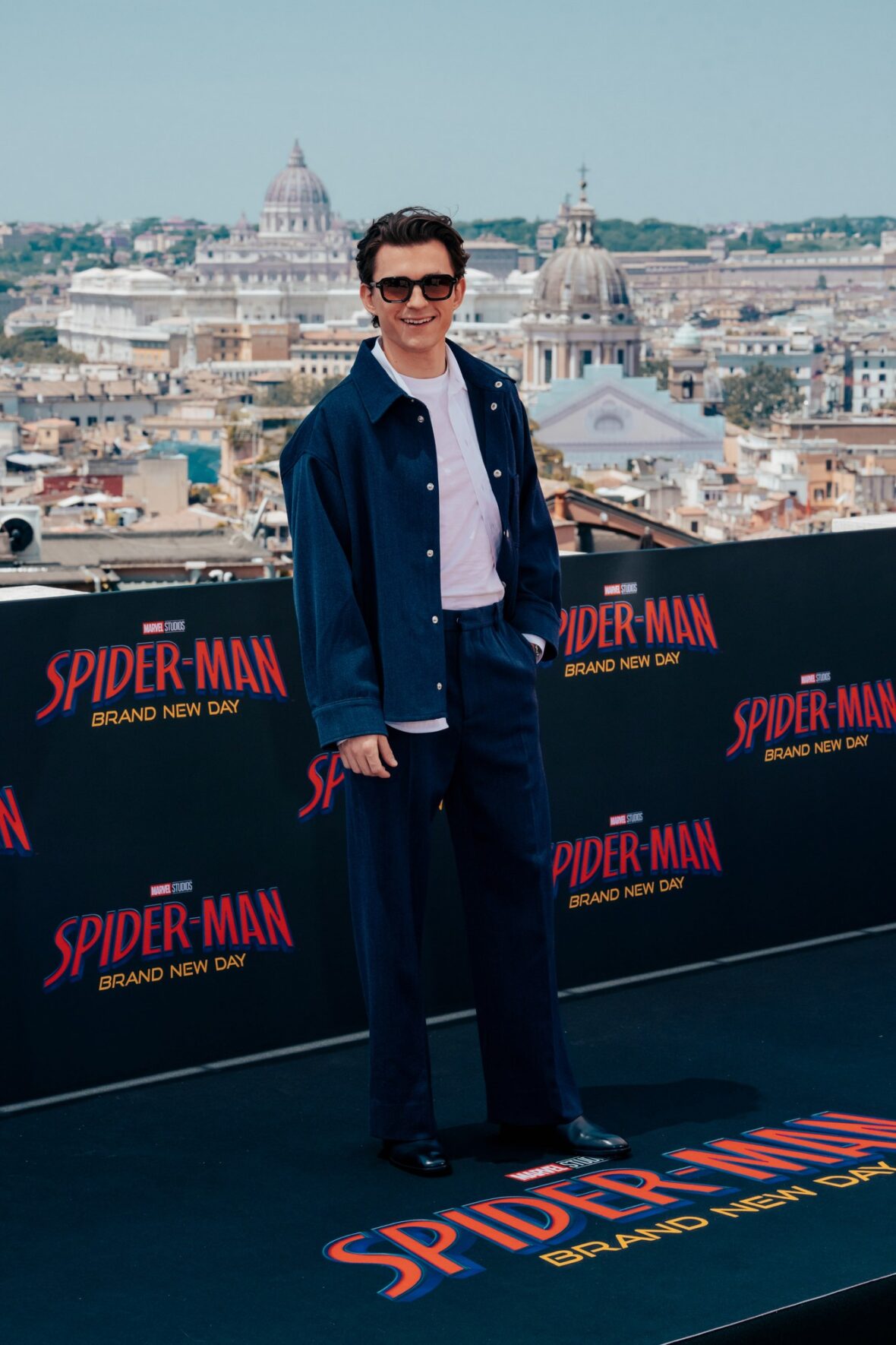 Tom Holland e Zendaya na chamada fotográfica de Roma para Homem-Aranha: Novo Dia