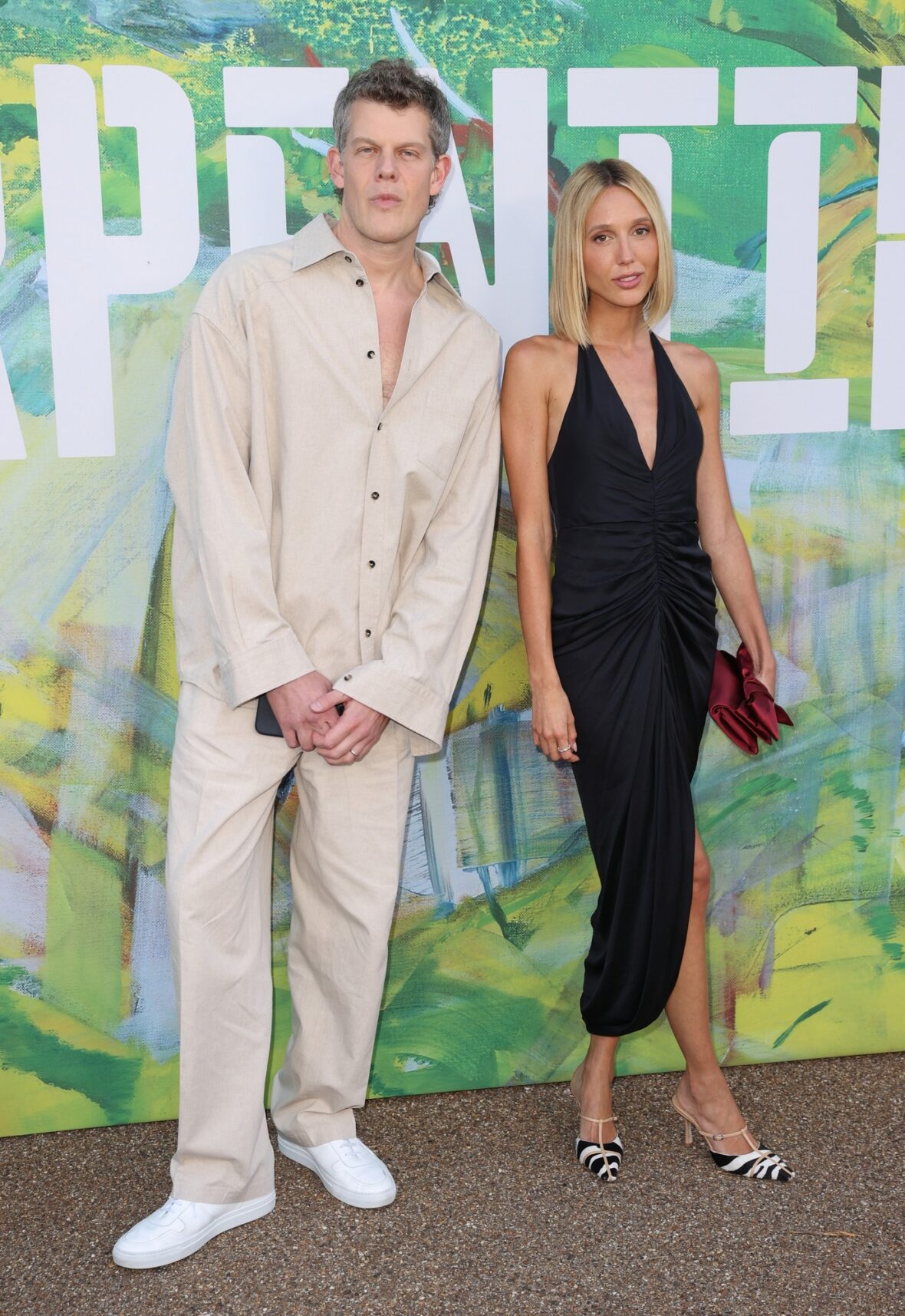 Celebridades participam da Serpentine Summer Party em Serpentine South