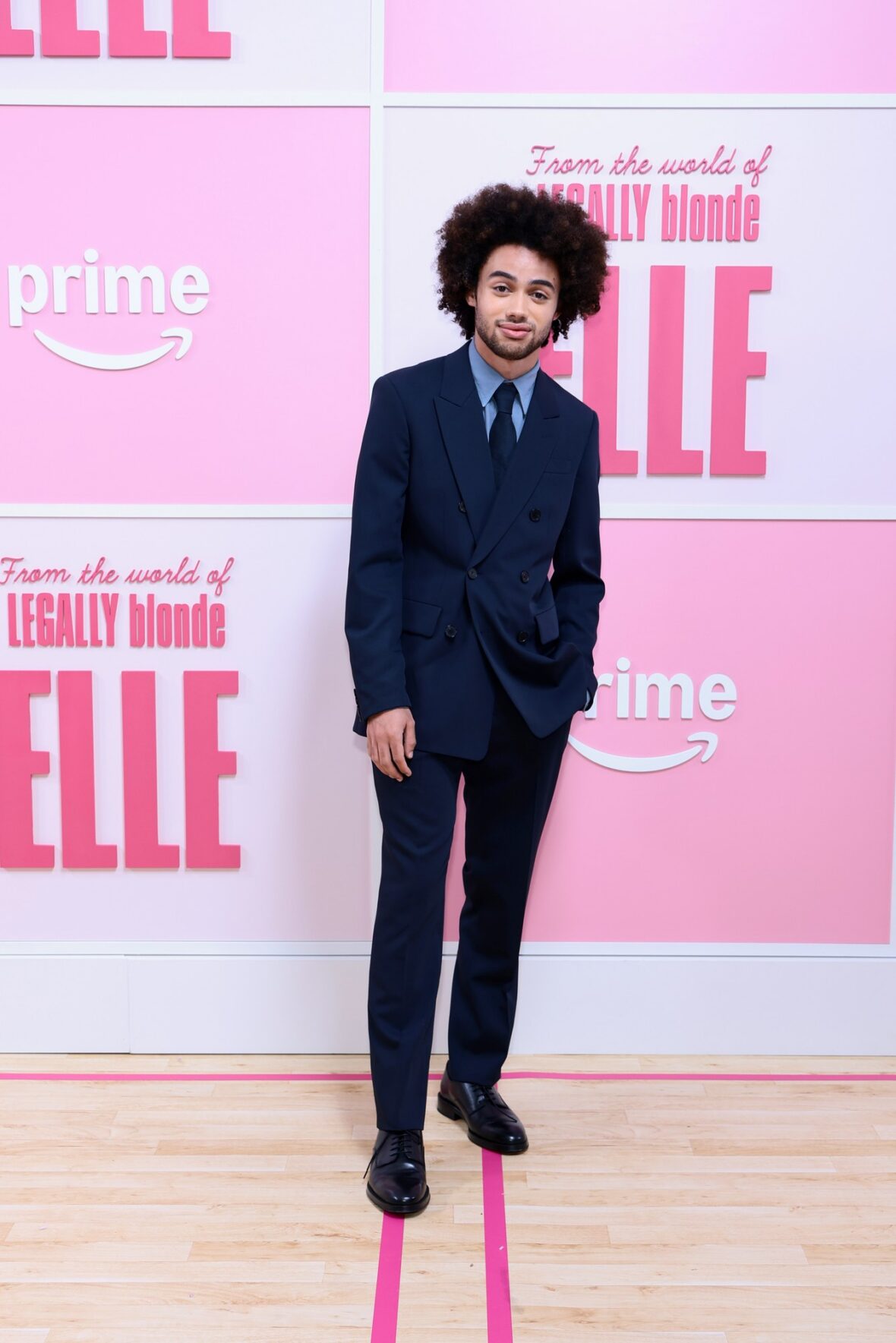 Estreia mundial da 1ª temporada de Elle