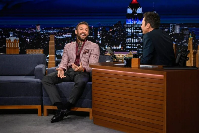 Christina Ricci critica Jimmy Fallon após entrevista com Conor McGregor