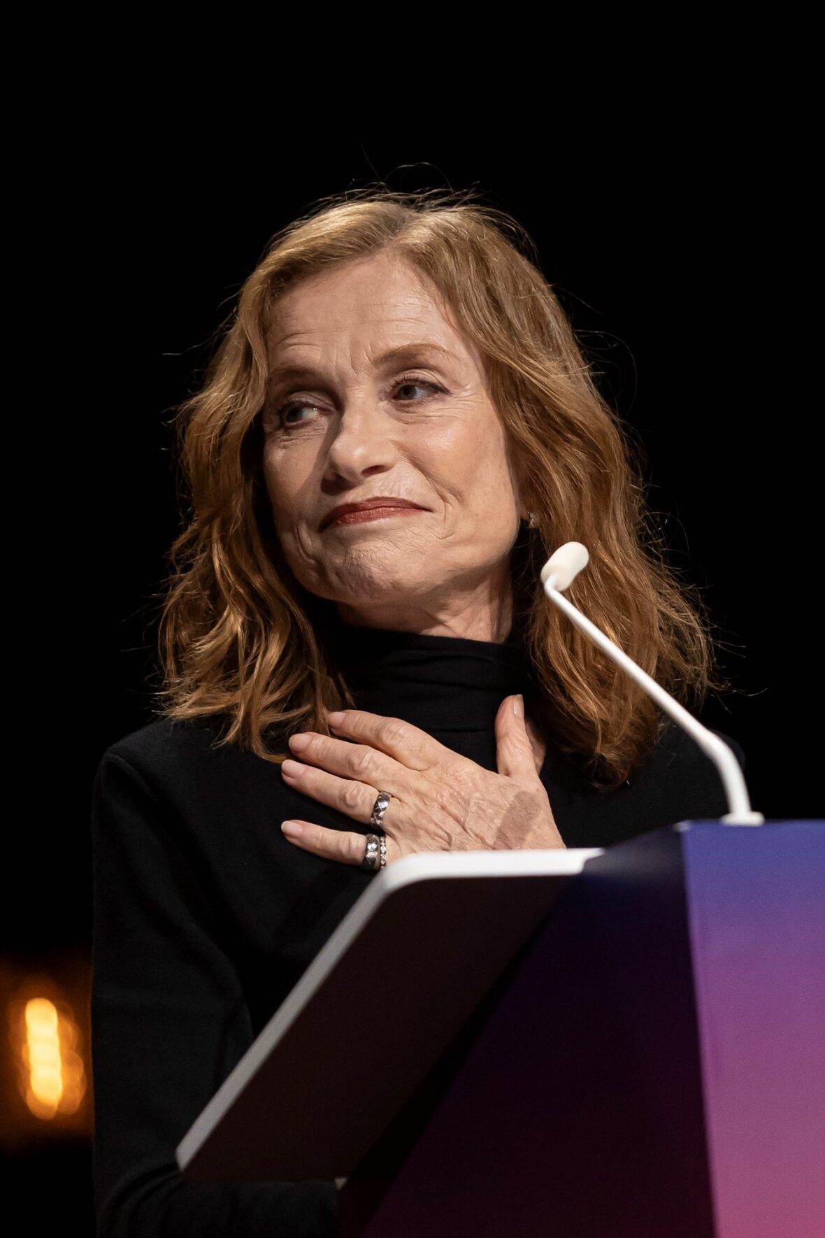 Isabelle Huppert participa do 4º 