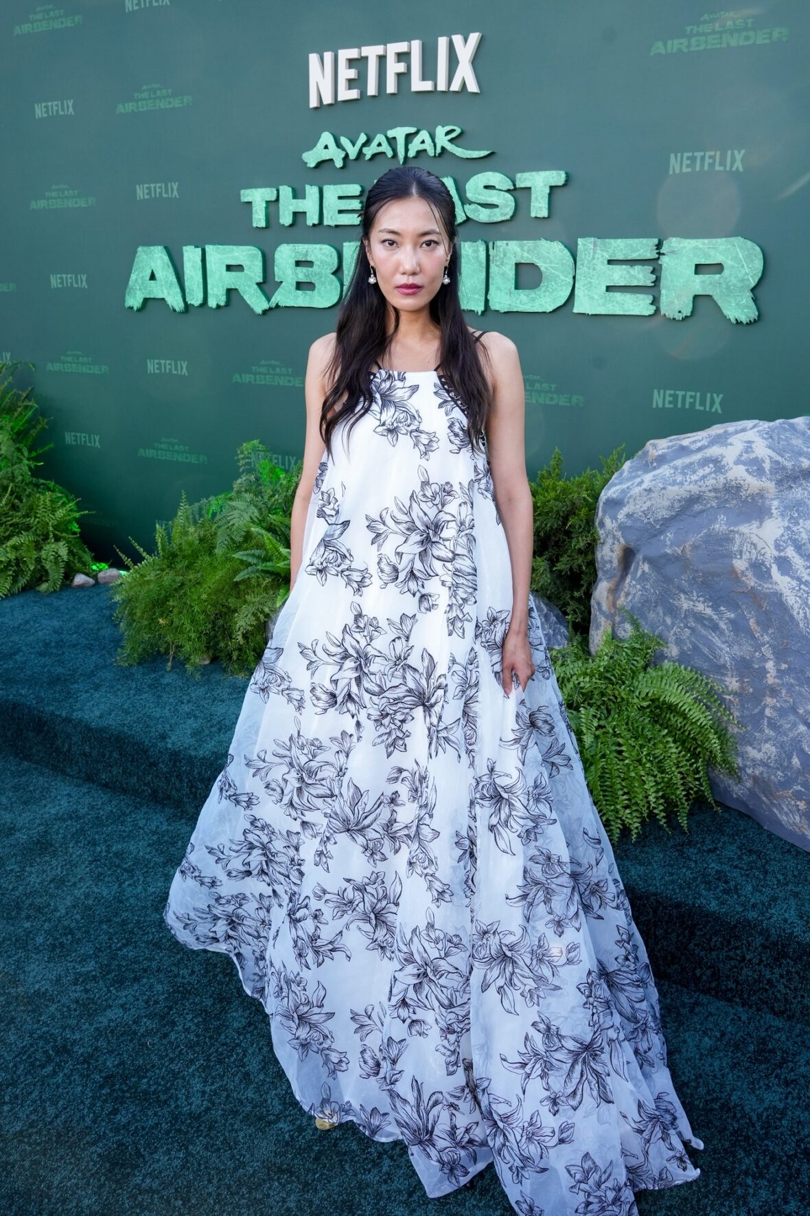 Lily Gao comparece à estreia da segunda temporada de Avatar: O Último Mestre do Ar